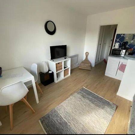 Studio Sur La Cote Fleurie A Houlgate. Appartement Buitenkant foto