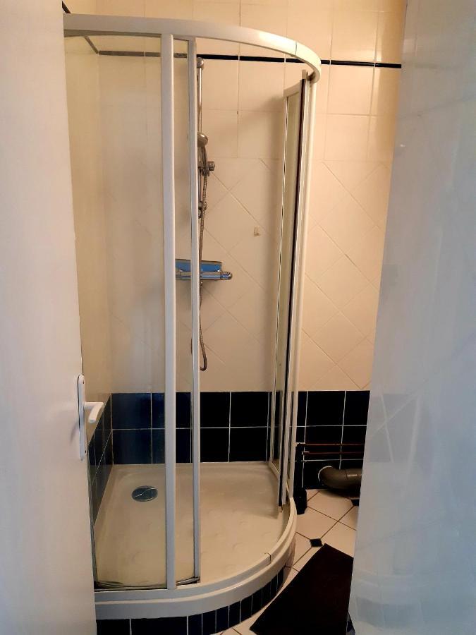 Studio Sur La Cote Fleurie A Houlgate. Appartement Buitenkant foto